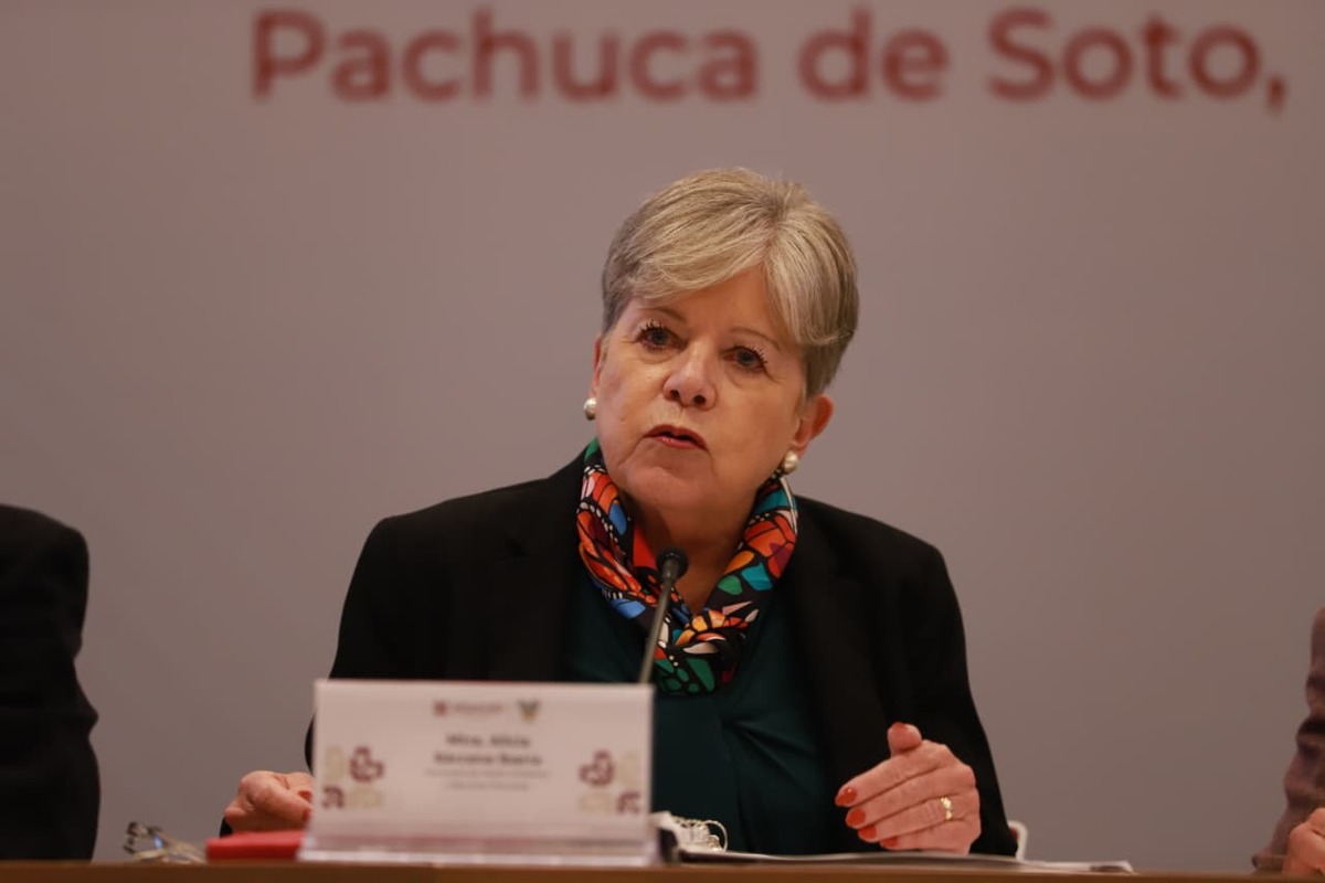 Alicia Bárcena Ibarra, titular de la Semarnat, durante el anuncio del primer Podecibi en Hidalgo. (Jorge Sánchez)