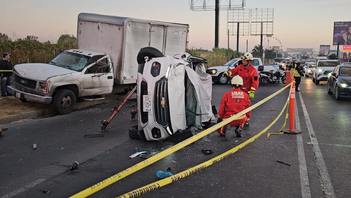 Otro choque durante contraflujo de López Mateos (Juan Carlos Munguía)
