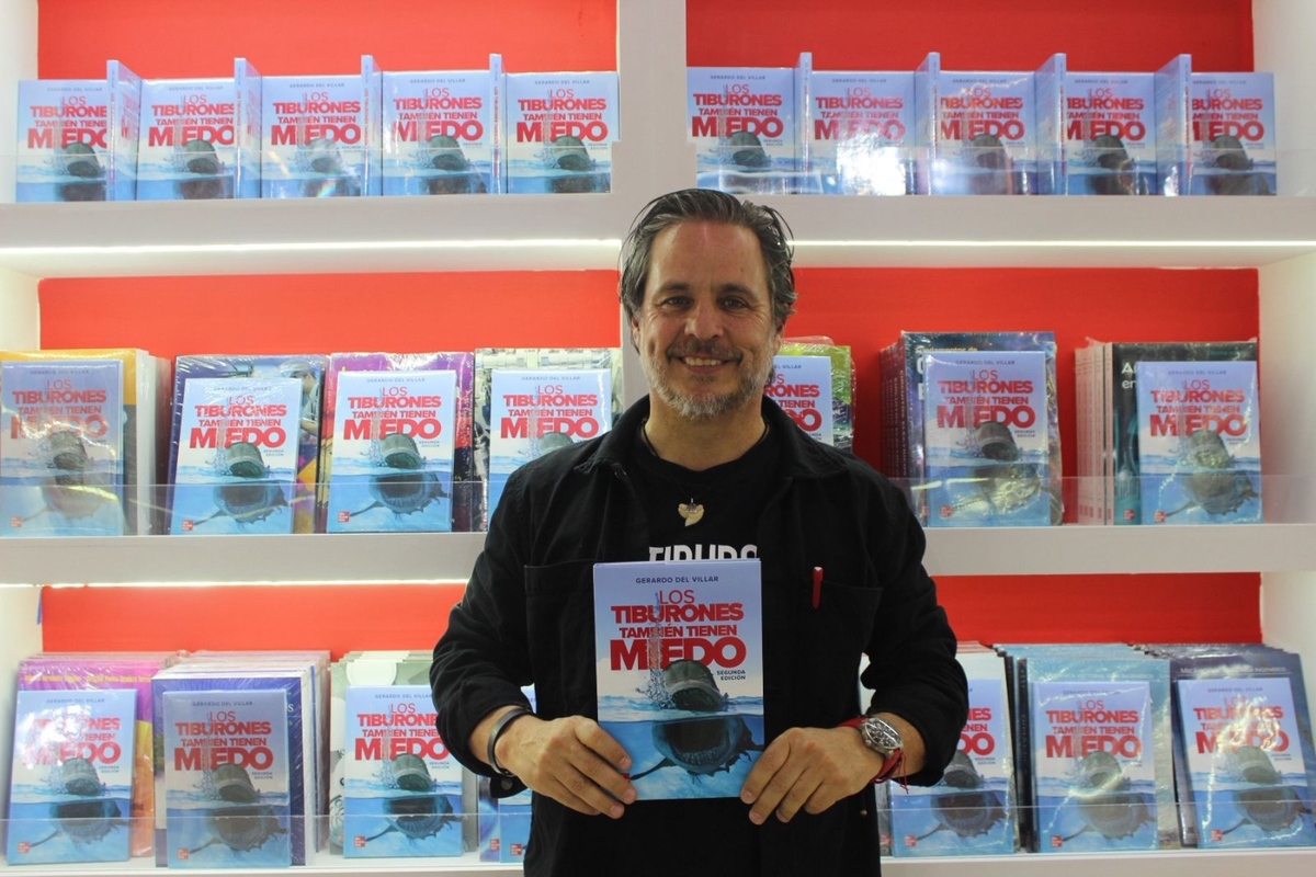 En su libro el buzo propone un método para convertir nuestros miedos en nuestros aliados.