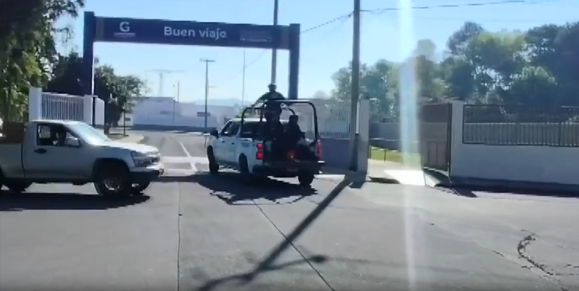 Refuerzan operativo en aeropuerto de Uruapan previo a llegada de Omar García Harfuch