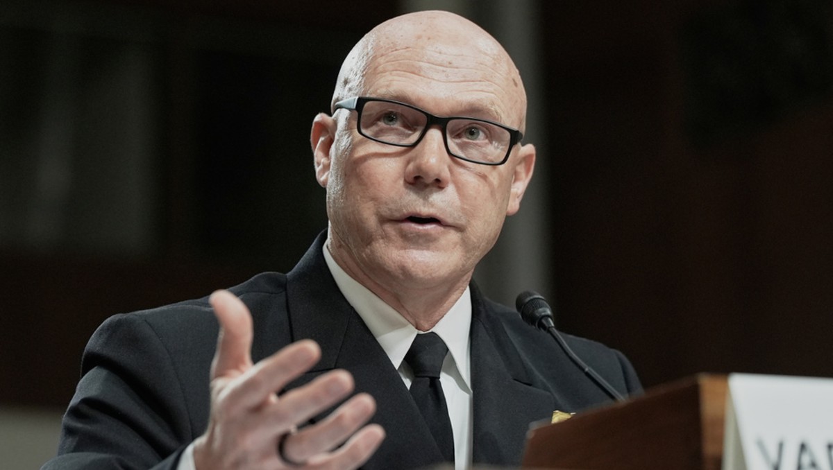 Bradley declaró que  mató a los sobrevivientes para satisfacer las demandas de Hegseth. | AP