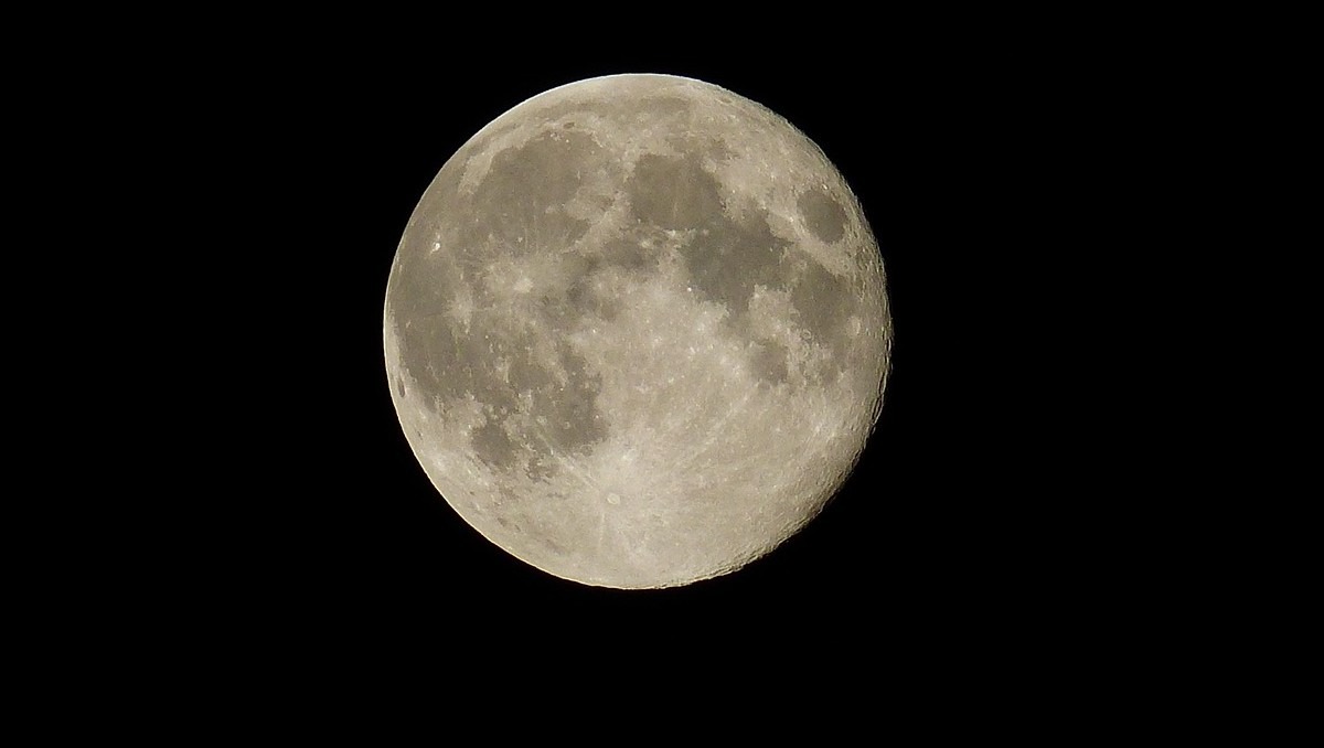 Esta la fecha en la que volverá a ocurrir al superluna y luna llena fría | IA Discover MILENIO