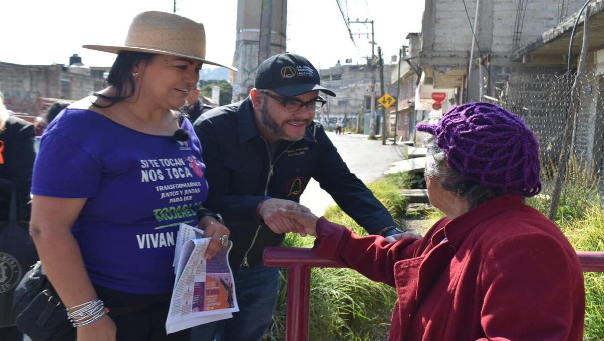 La Oleada Violeta recorrió las calles de San Nicolás Totolapan con brigadas del gobierno federal, Ciudad de México y local. | Foto: Especial