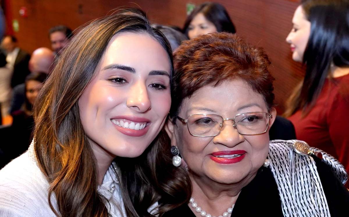 Senadora Cecilia Guadiana lanzó su felicitación a Ernestina Godoy. | Cortesía