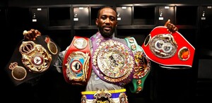 Terence Crawford perdió su campeonato supermediano del CMB luego de que no pagó sus cuotas de sanción por las peleas con Israil Madrimov y Canelo Álvarez