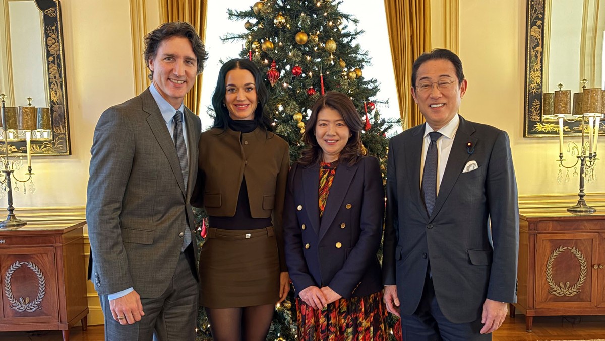 Katy Perry acompaña a Trudeau a cena con ex primer ministro de Japón