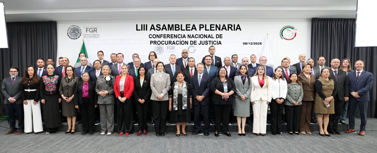 Fiscales se reúnen con Ernestina Godoy; “todos tenemos el mismo objetivo: erradicar la impunidad”