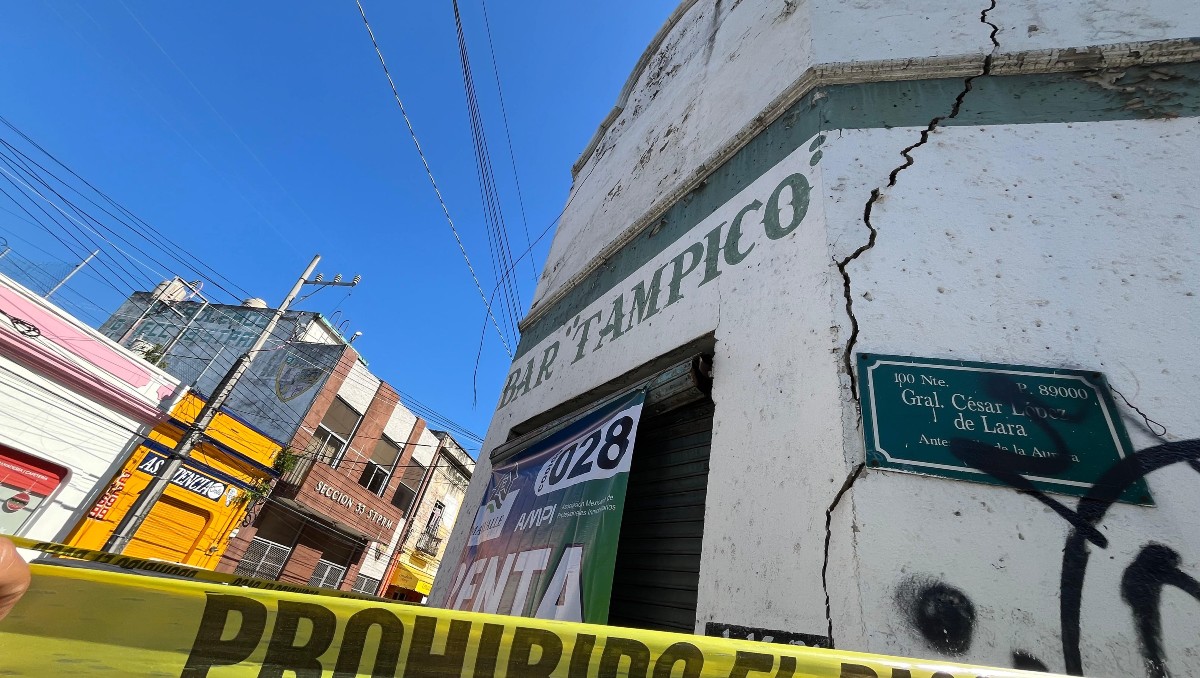 El centro de Tampico, con sus edificios antiguos, es testigo del riesgo. (Yazmín Sánchez)