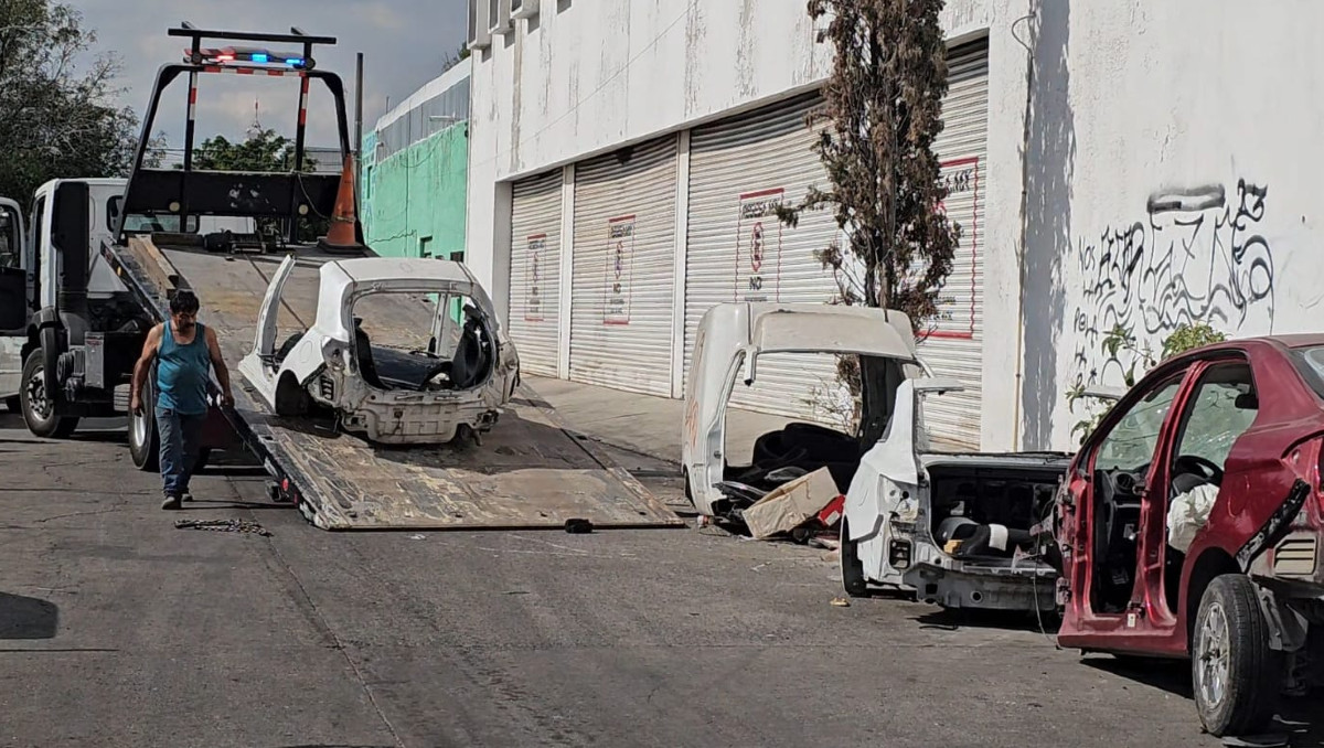 Se espera información oficla del operativo en la calle 5 de Febrero en Guadalajara (Juan Carlos Munguía)