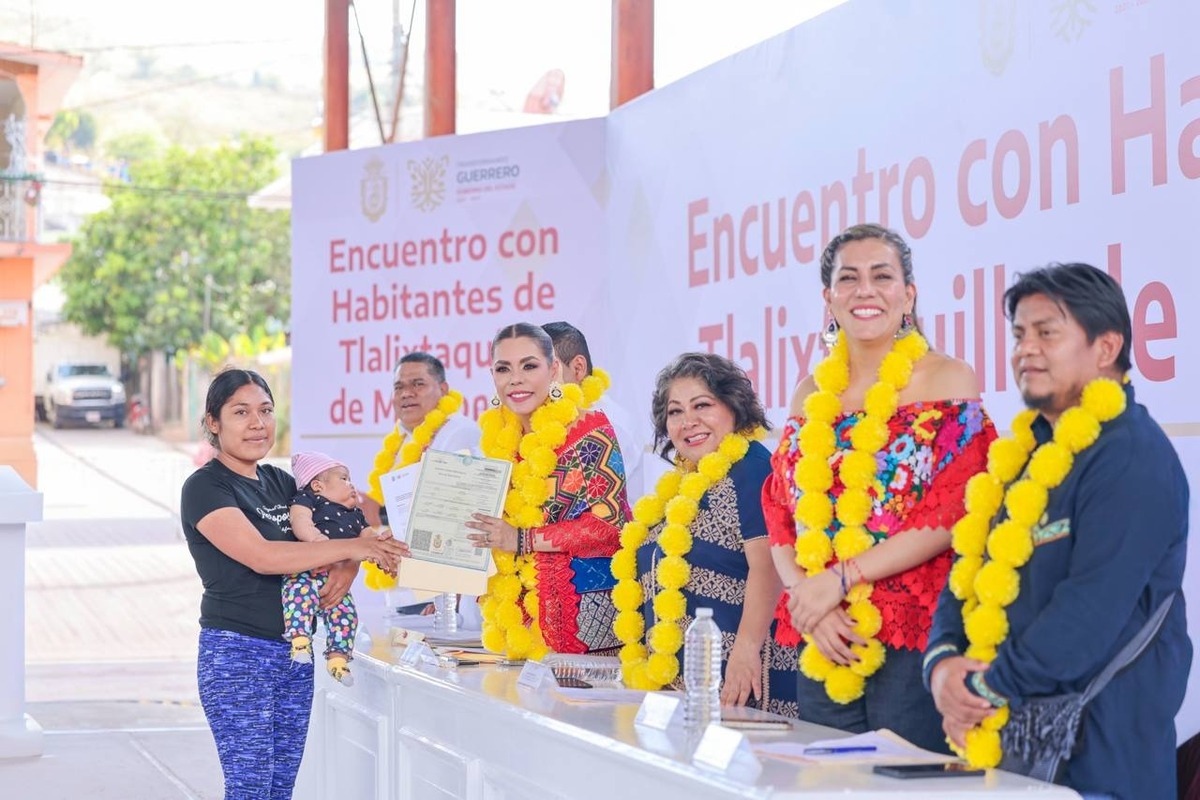 La gobernadora Evelyn Salgado destacó el arranque de obras que fortalecerán el desarrollo en comunidades de La Montaña. | Especial