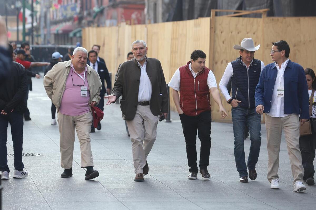 Adán Augusto López fue uno de los acompañantes de la Presidenta este domingo. | Jesús Quintanar