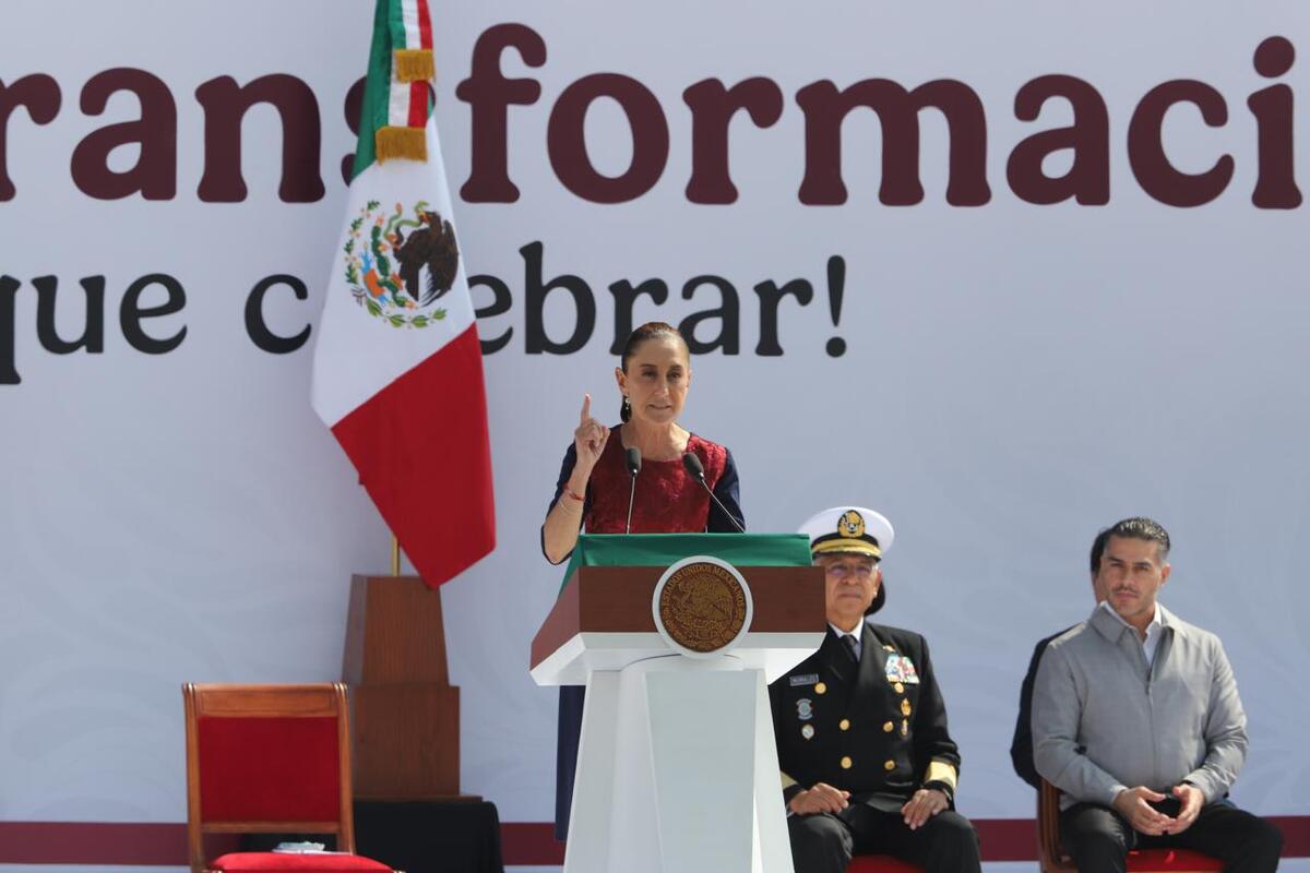 La presidenta Claudia Sheinbaum el evento de este sábado en el Zócalo. | Foto: Jorge Carballo