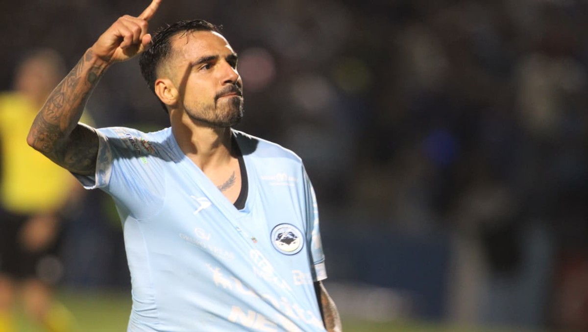 Alonso Escoboza, jugador de la Jaiba Brava del Tampico-Madero