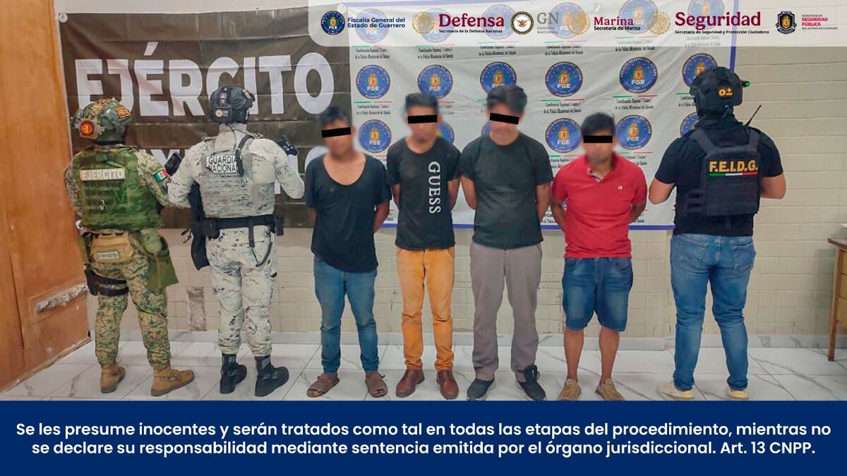 Las autoridades señalan que los cuatro detenidos son señalados de dedicarse a la venta de droga. | Especial