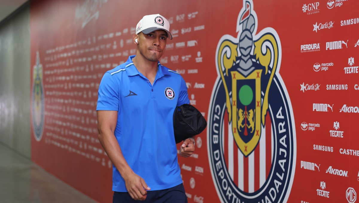 Chivas espera a Ángel Sepúlveda tras la eliminación de Cruz Azul de la Liga MX (Imago7)