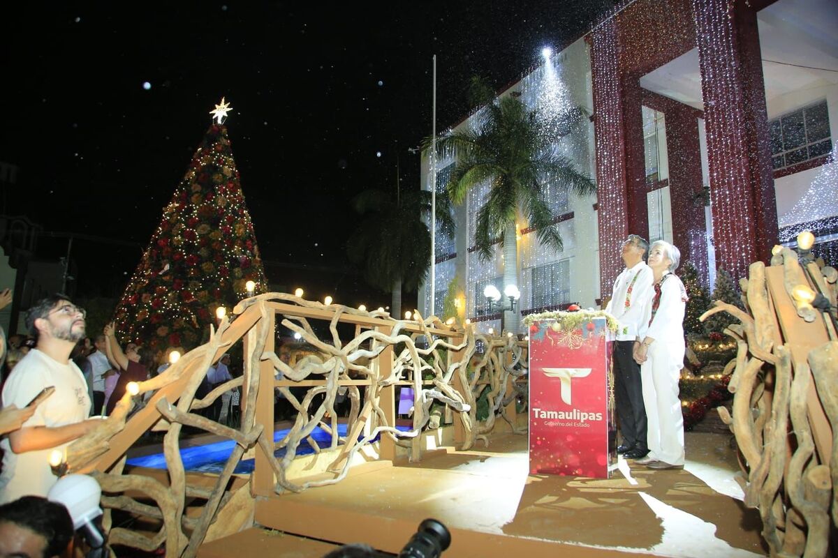 Encedido de pino navideño en Tamaulipas | Gobierno del Estado