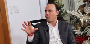 En entrevista con Ángel Carrillo, el gobernador de Coahuila dijo que el 2026 se perfila como un año de inversiones y obras de infraestructura para La Laguna.