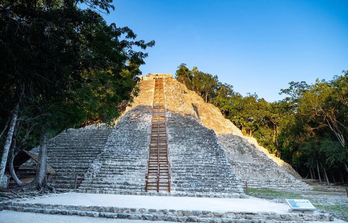 Reabren la escalinata de la zona arqueológica de Nohoch Mul, en Cobá, Quintana Roo