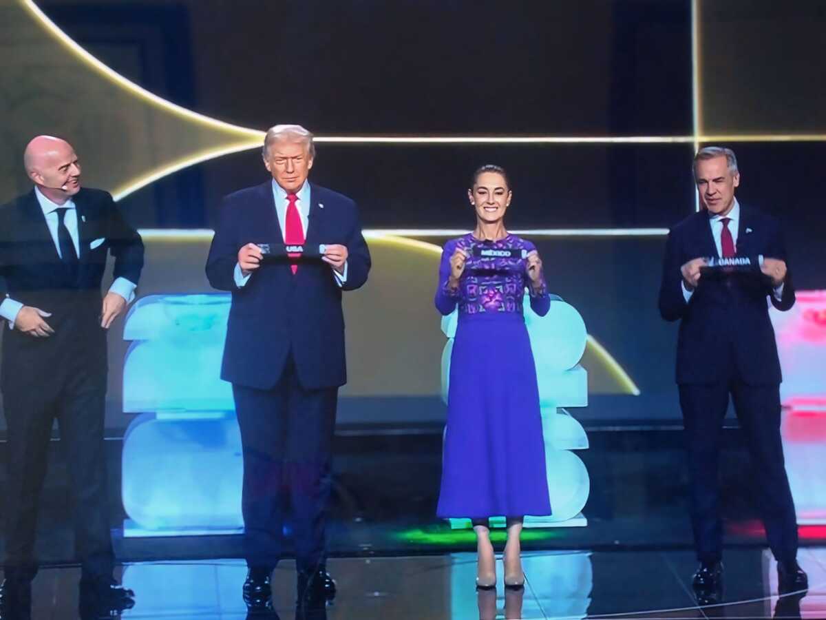 Trump afirma que habló de comercio con Sheinbaum y Carney durante sorteo del Mundial 2026
