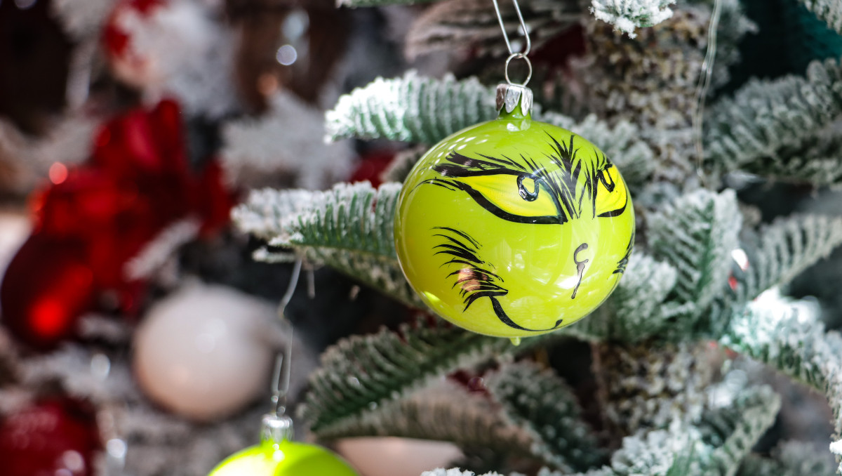 Artesanos de esferas en Chignahuapan exponen daños de piratería | Agencia Es Imagen