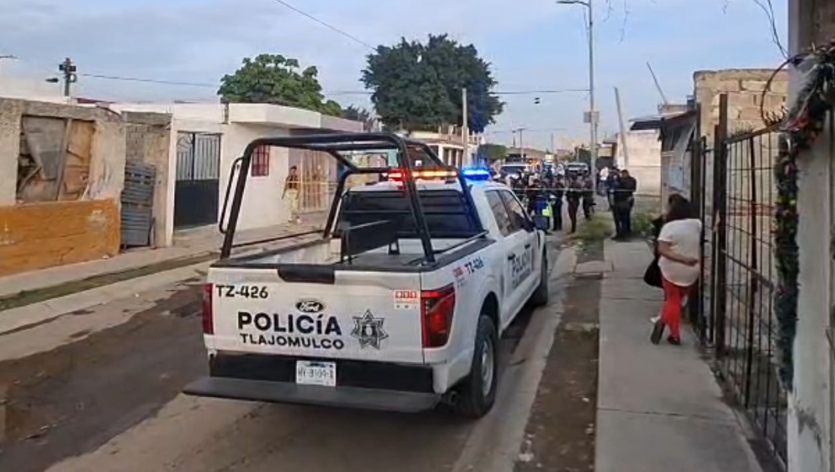 Autoridades municipales de Tlajomulco fueron los primeros respondientes del homicidio (Foto: Alan Castellanos)