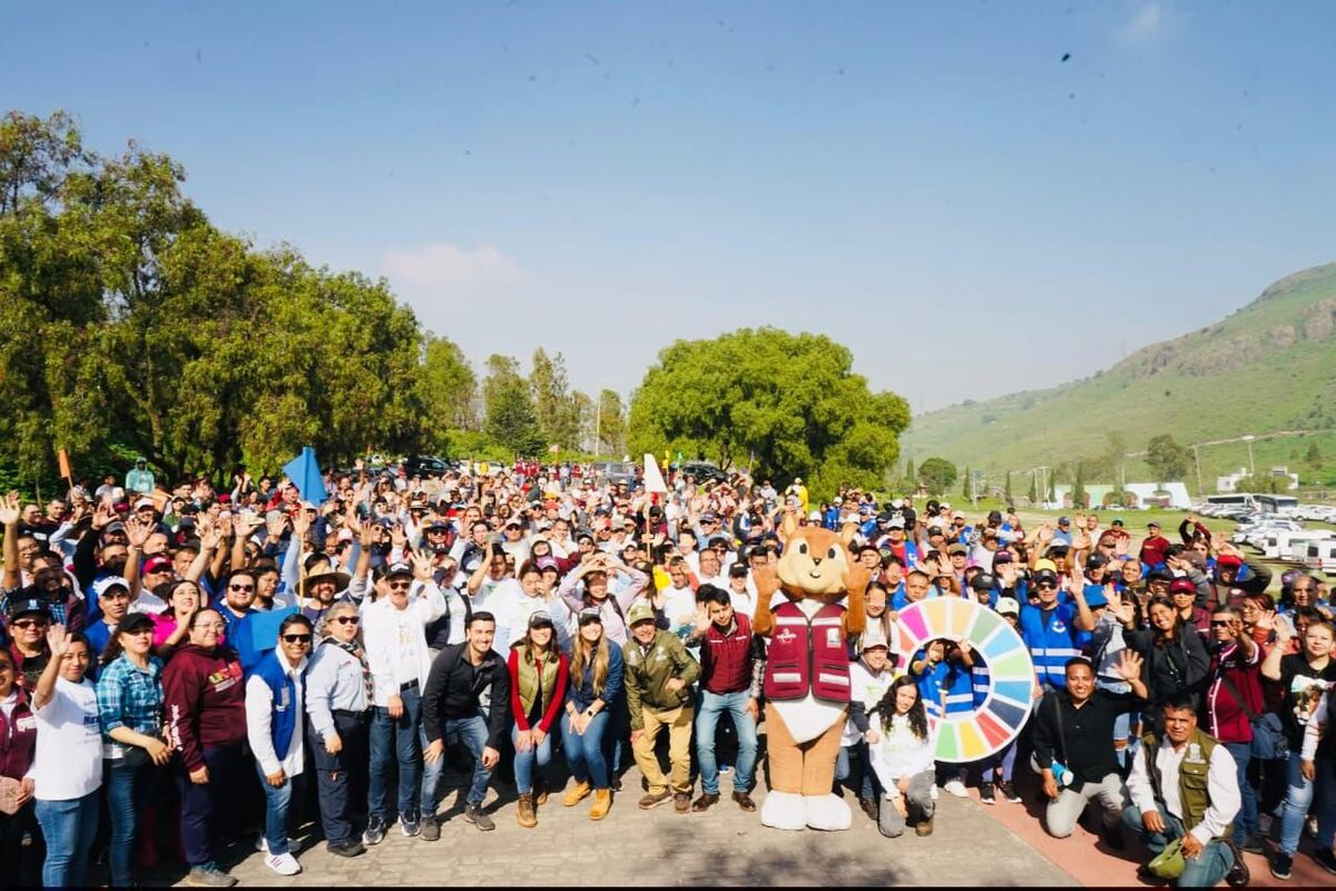La campaña de reforestación “Sembrando Vida, Cosechando Futuro”, involucró a tres mil 200 voluntarios en 30 jornadas masivas. | Especial