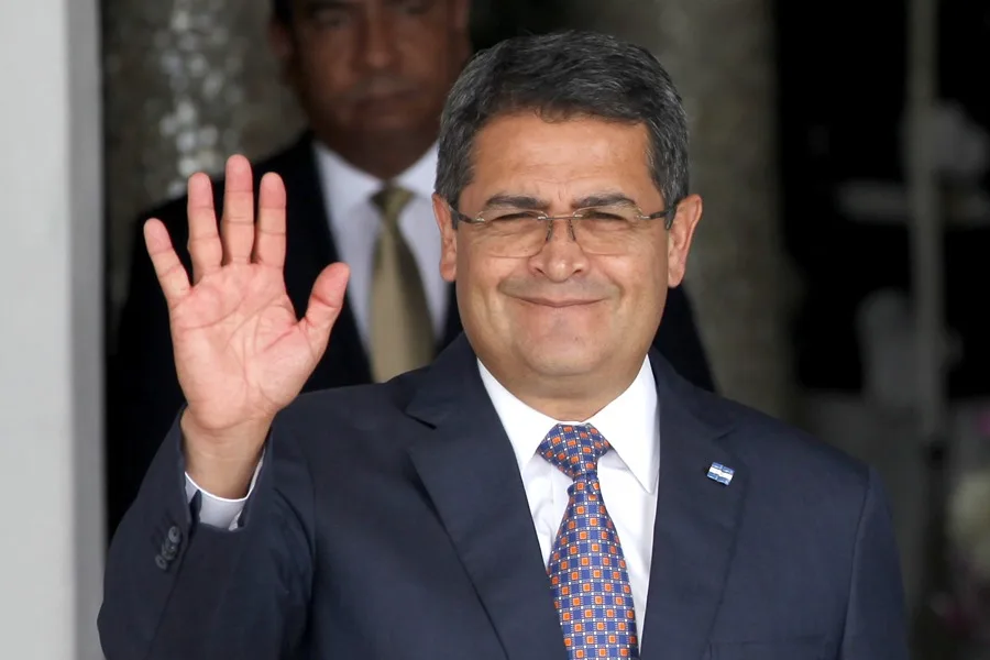 Fiscal de Honduras pide captura del ex presidente Juan Orlando Hernández
