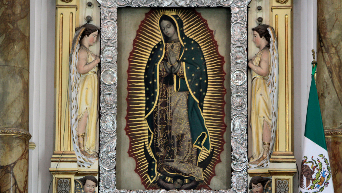 Presentan conferencia 'La Virgen de Guadalupe en la historia de México' | Agencia Es Imagen