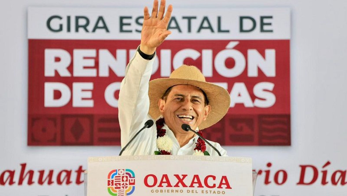 Salomón Jara transforma campo de Oaxaca con apoyos para producción de maíz, mezcal, miel y café