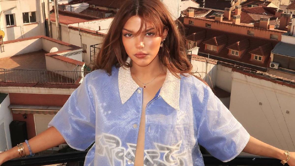 Bu Cuarón reacciona a críticas tras abrir concierto de Dua Lipa: “Fue mi primer estadio”