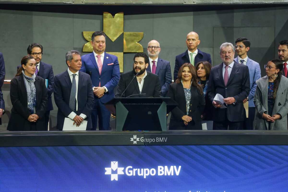 Ceremonia de la emisión del Bono Verde en el BMV. | Araceli López