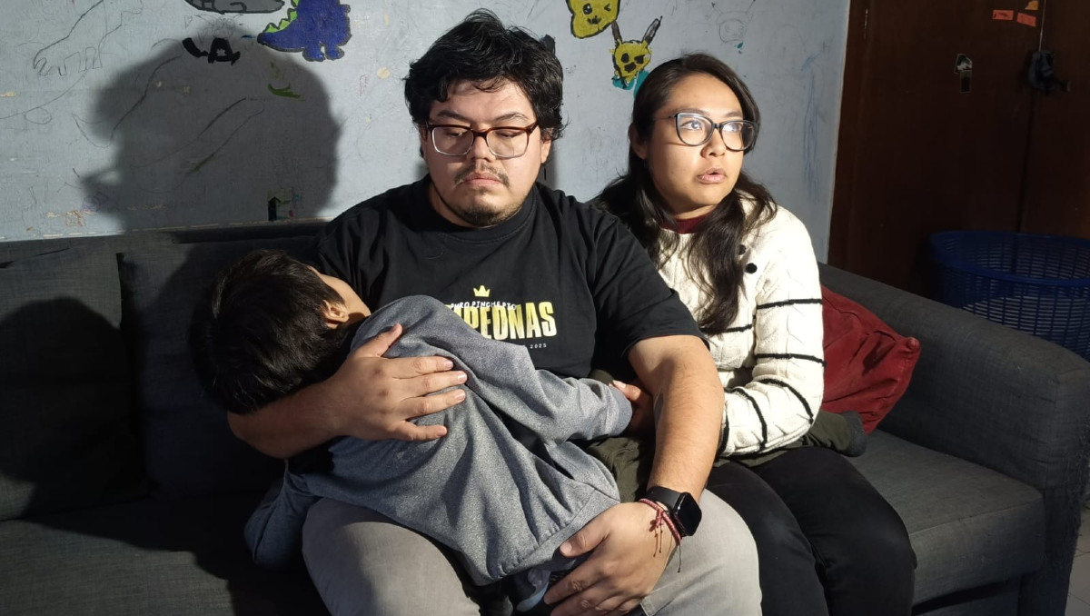Familia pide apoyo para Lalo, niño fracturado tras caída de juego infantil en Puebla | Nancy Camacho
