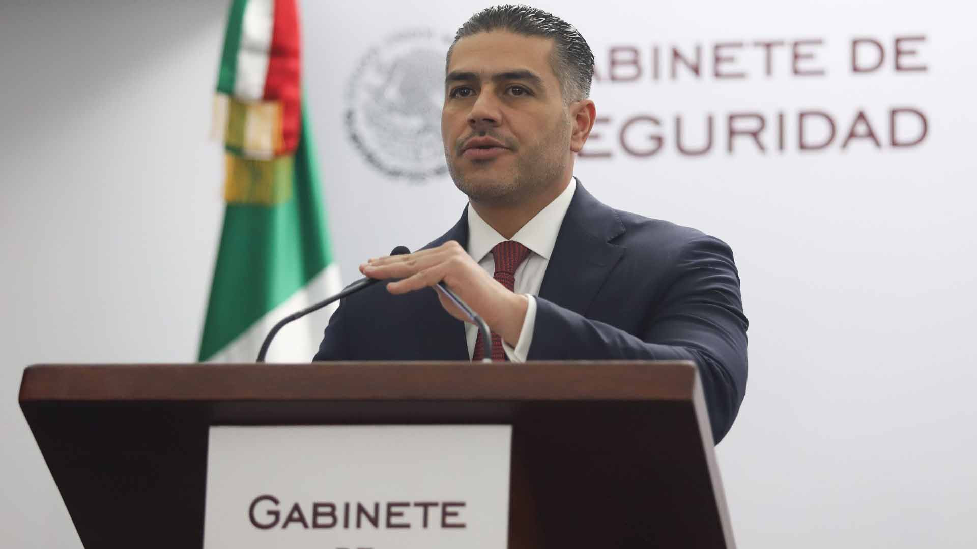 ¿Qué grupos estaban vinculados en el coche bomba y hubo decomiso de explosivos?