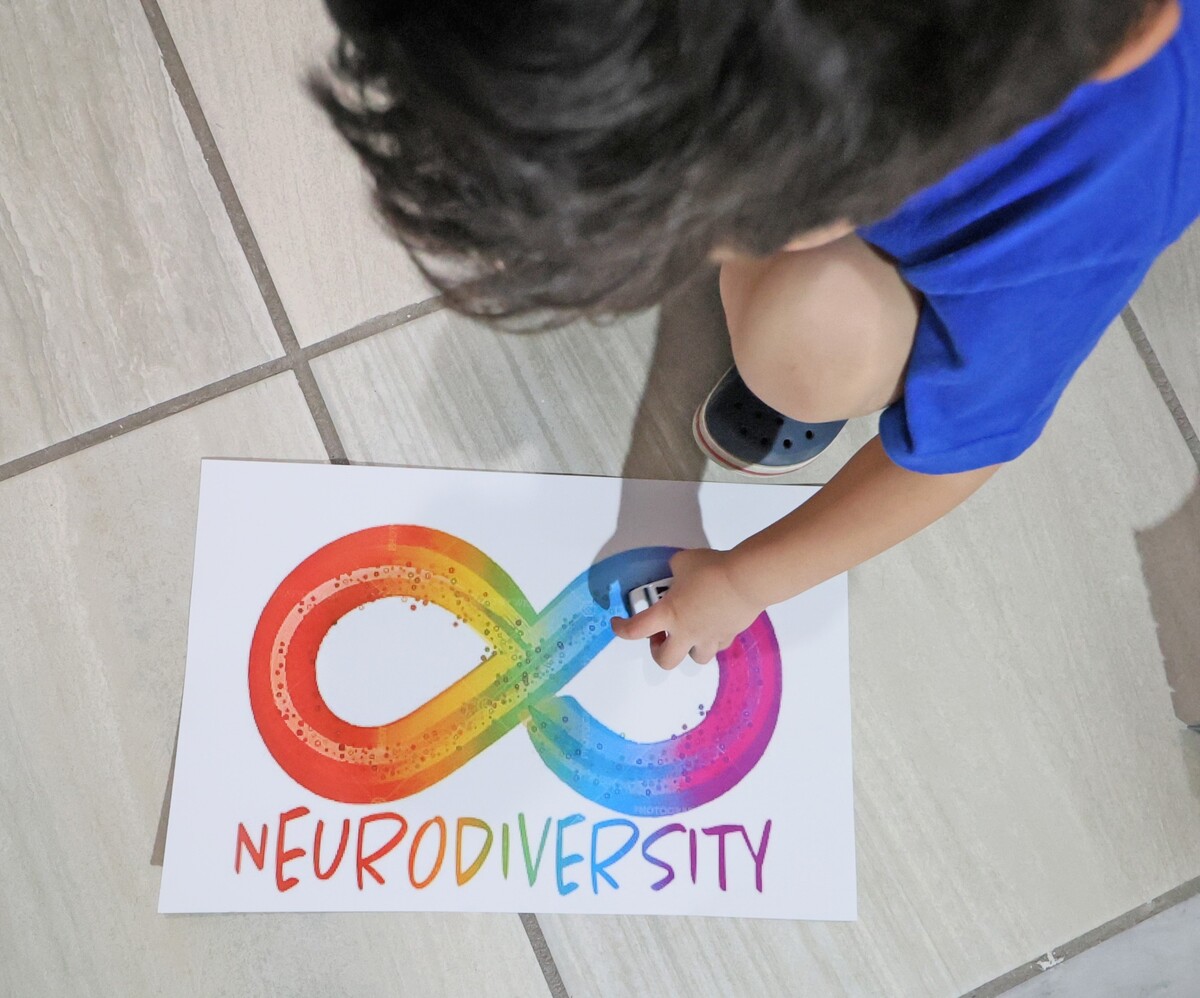 Neurodiversidad en adultos, cuando se diagnóstica tarde el autismo. (Verónica Rivera)