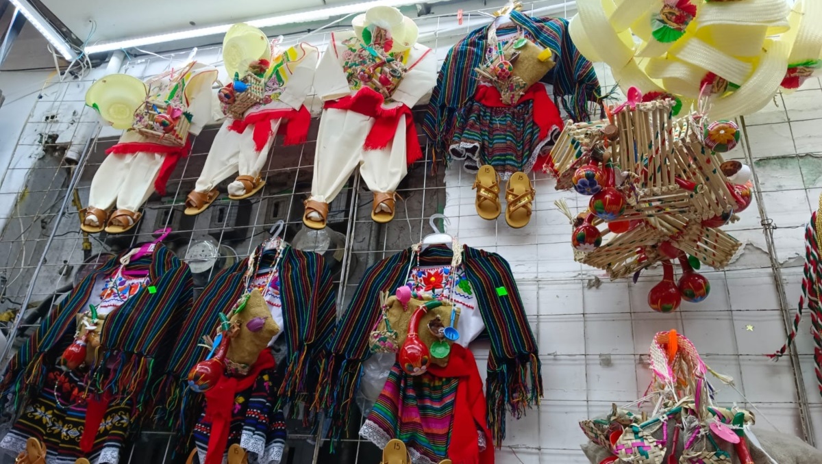 Vestimenta de inditos: tradición que está desapareciendo en Puebla | Leslie Mora