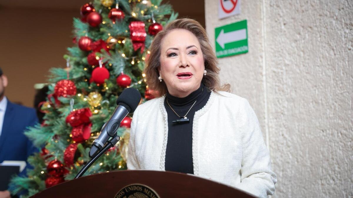 Yasmín Esquivel reconoce trabajo desempeñado por Estela Fuentes en el TJA