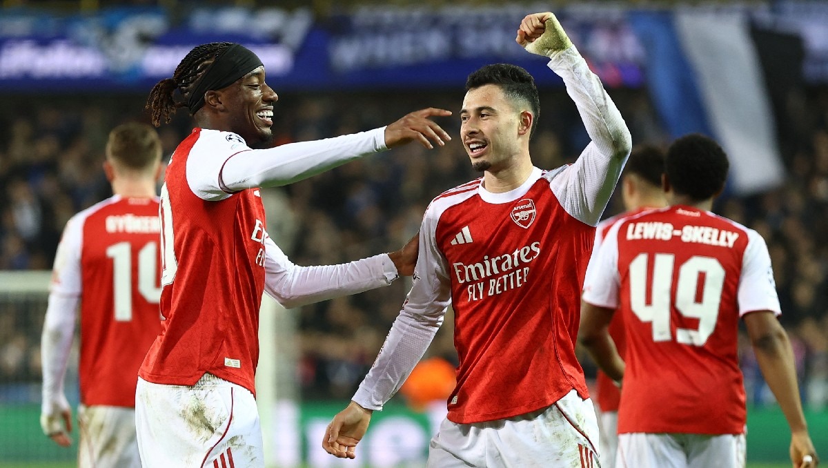 Madueke comanda la victoria del Arsenal sobre Brujas para estar virtualmente en octavos de Champions League