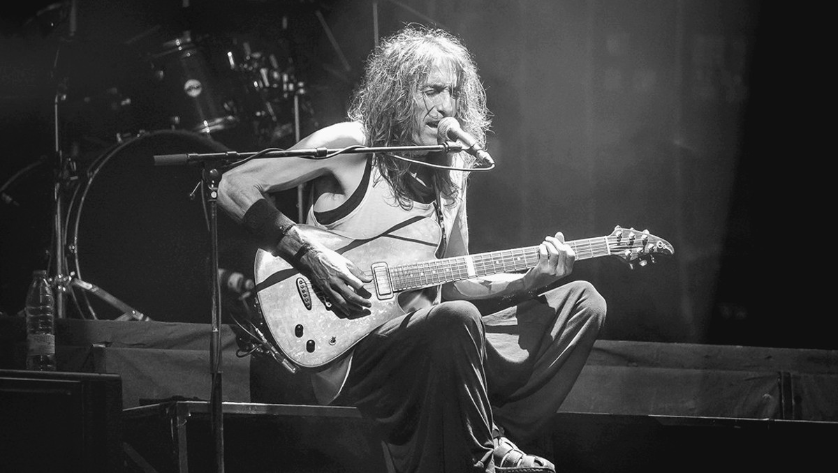 Muere Robe Iniesta, histórico cantante de rock y líder de Extremoduro, tras padecer terrible enfermedad