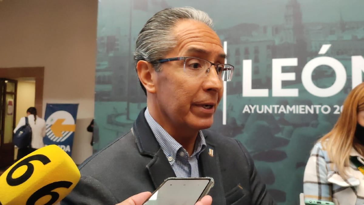 Zooleón: renuncia director tras muerte de borregos | Especial