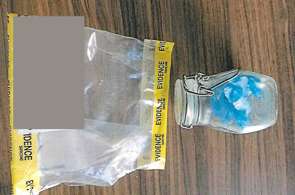 En el mismo cateo se aseguró droga compuesta por una mezcla de mariguana y anfetaminas. (Foto: especial)