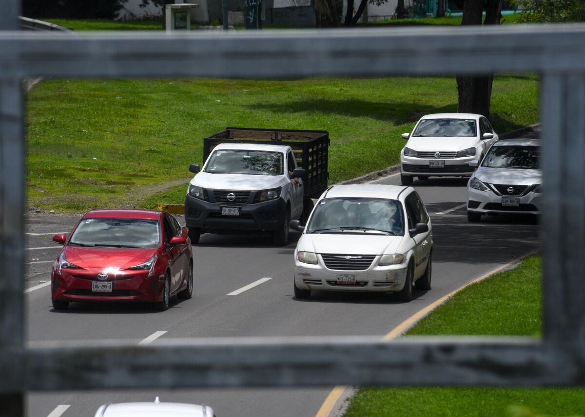 Hoy No Circula 12 de diciembre 2025 en CdMx y Edomex: Qué autos descansan este viernes
