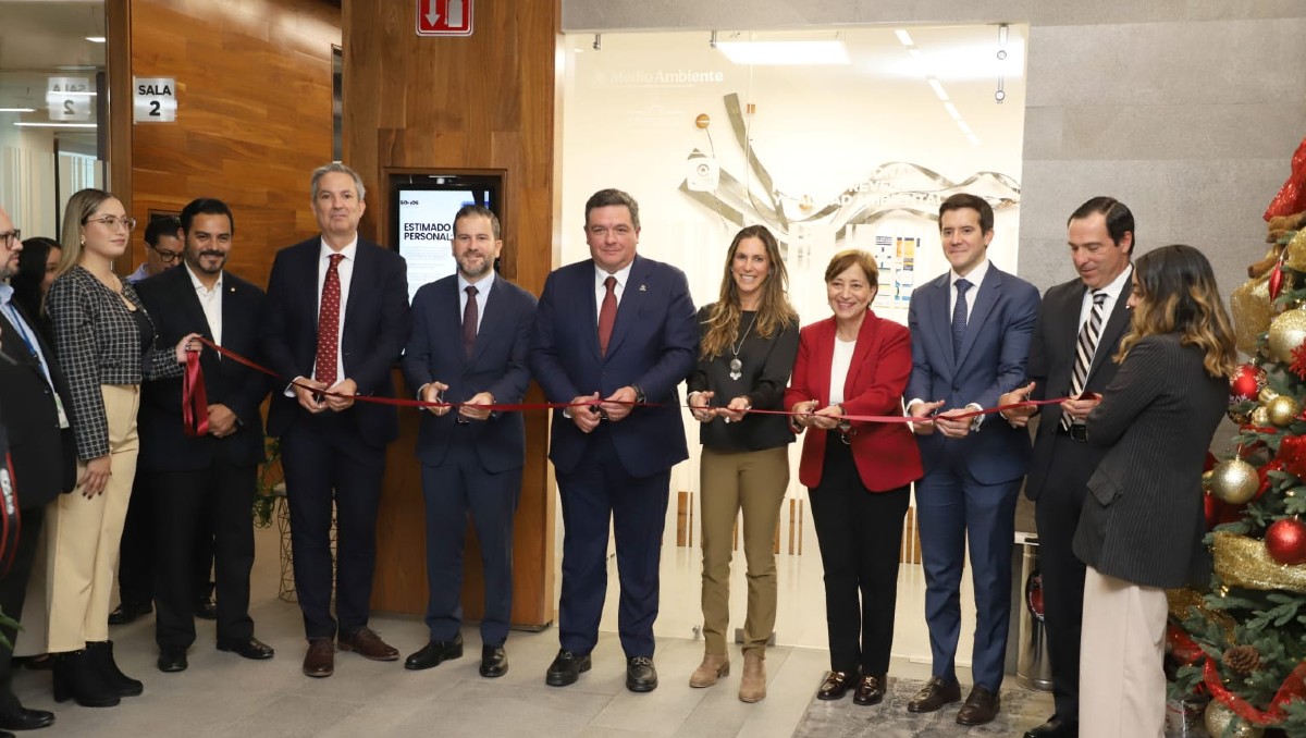 A la inauguración asistieron  autoridades y personal del sector privado. Foto: Luis Guerra