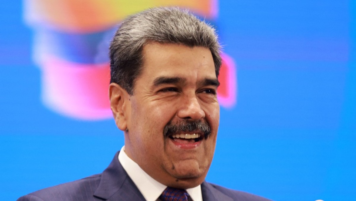 Nicolás Maduro llamó a su población para prepararse a "romperle los dientes" a EU. | AFP
