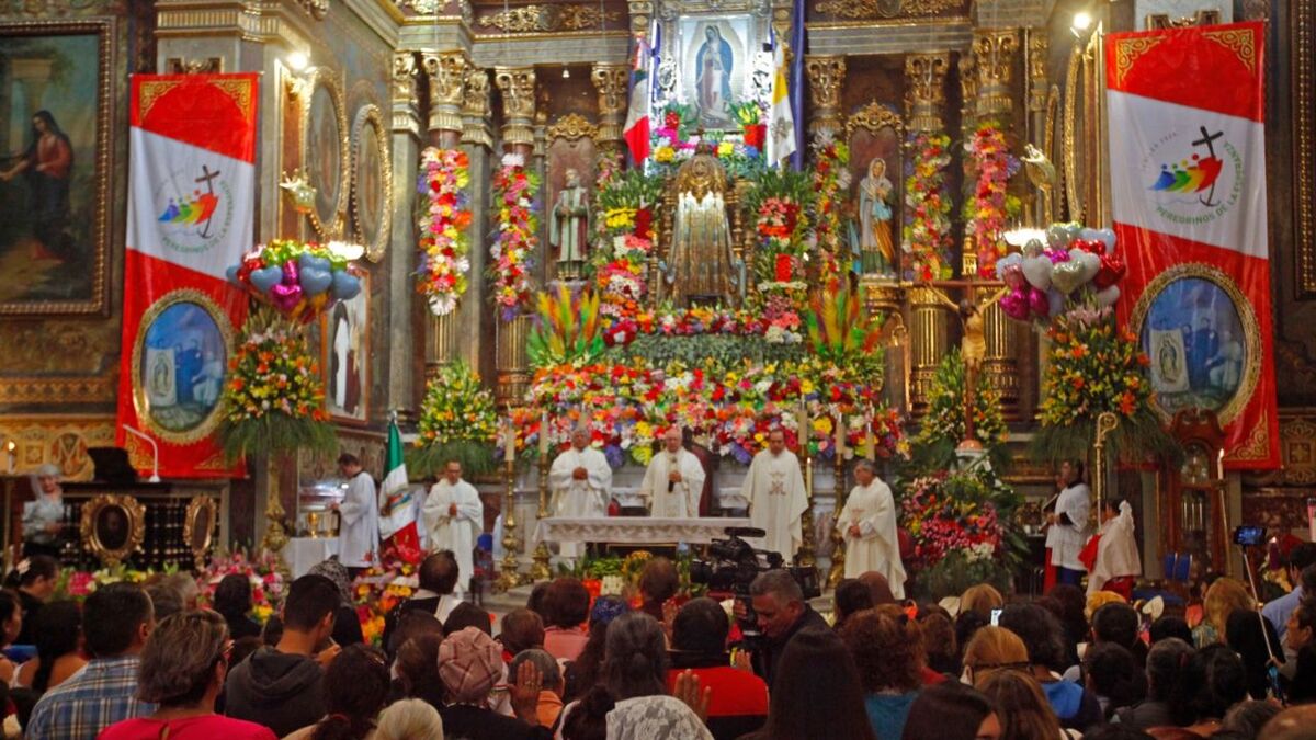 Preparan operativo por 'las mañanitas' a la Virgen de Guadalupe en Guadalajara (Fernando Carranza)