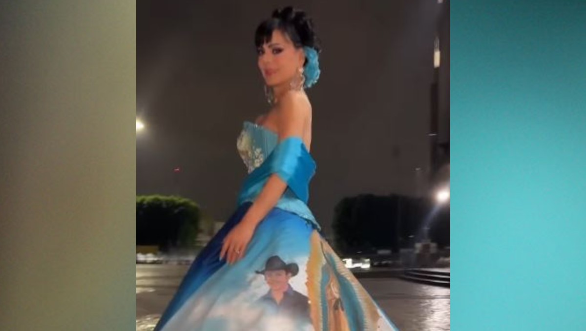 Para cantar a la Virgen de Guadalupe, Maribel Guardia usa vestido con el rostro de su hijo fallecido | VIDEO