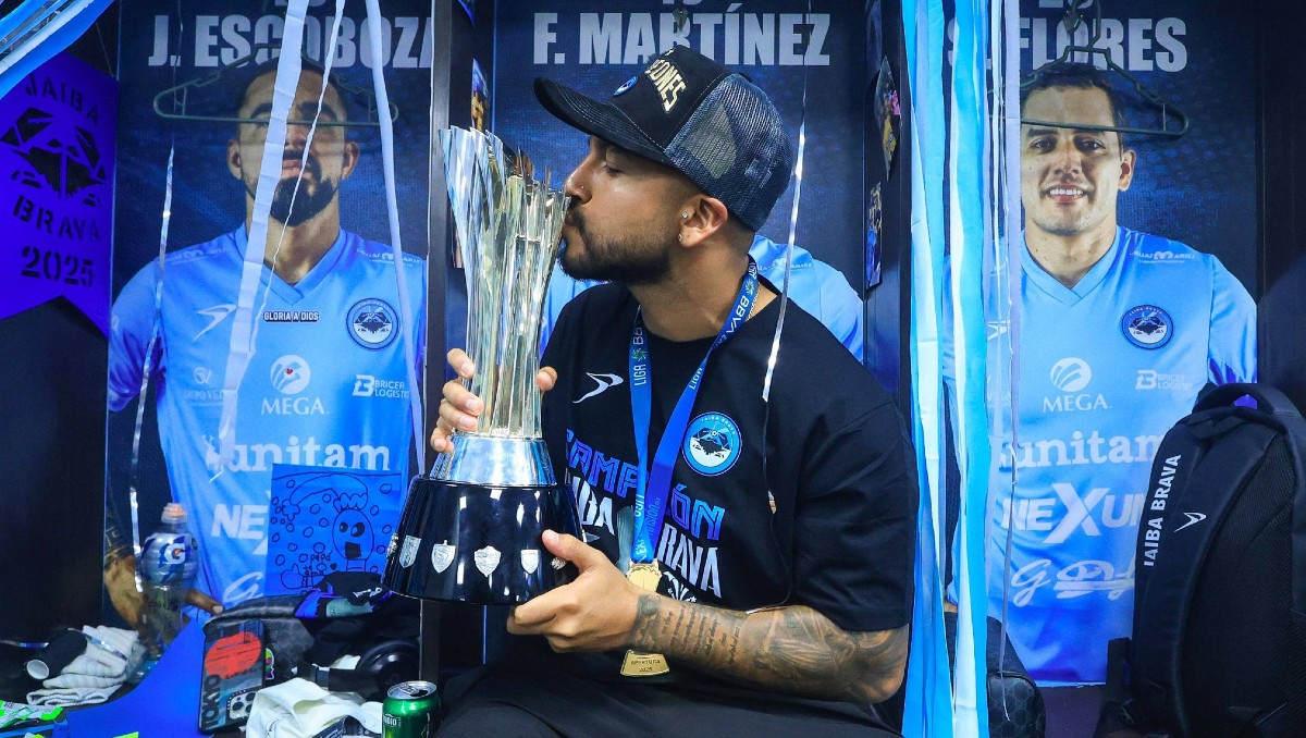 Francisco &quot;La Pantera&quot; Martínez, campeón con la Jaiba Brava.