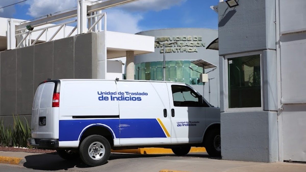 Personal de la Fiscalía General del Estado llegó poco después para iniciar las investigaciones correspondientes. | Dany Béjar