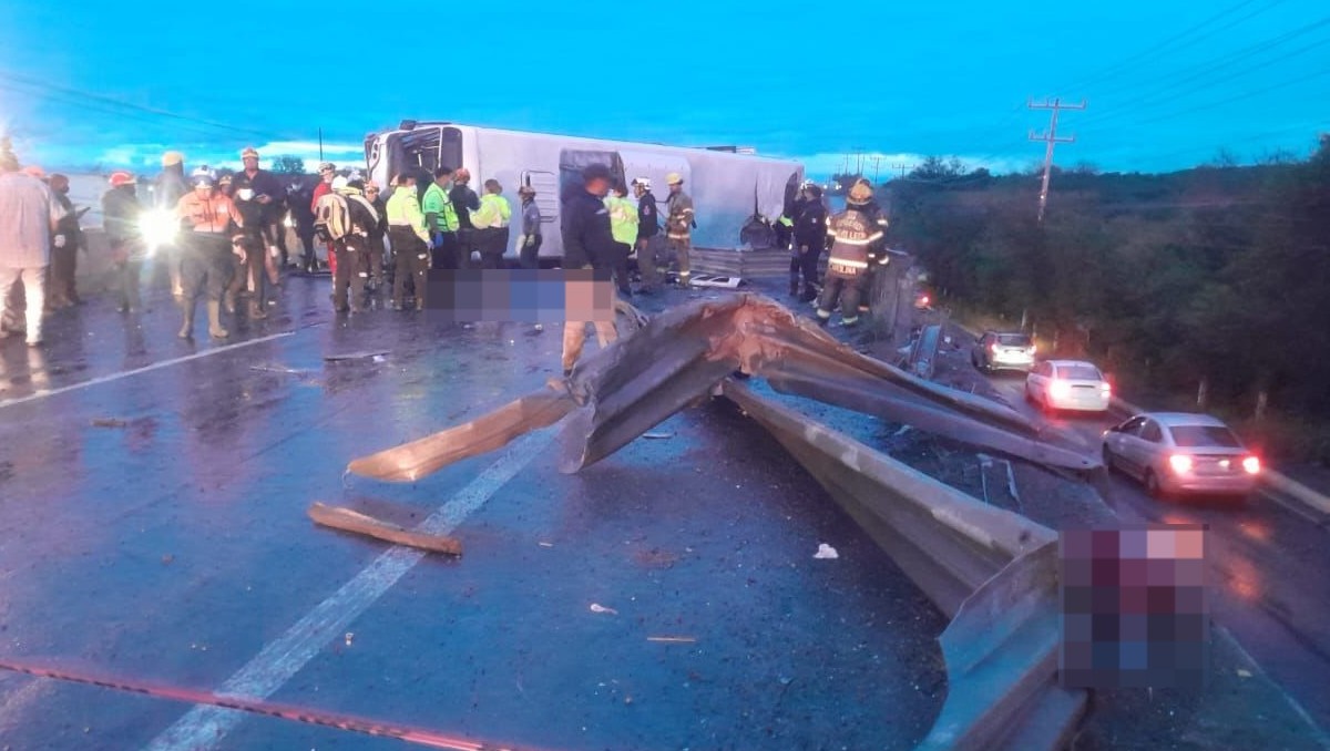 El accidente dejó al menos ocho personas sin vida. Foto: Especial