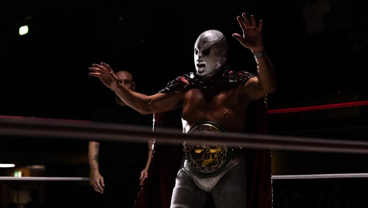 El Hijo del Santo se despide de la lucha libre con una última victoria (Instagram @elhijodelsanto_oficial)