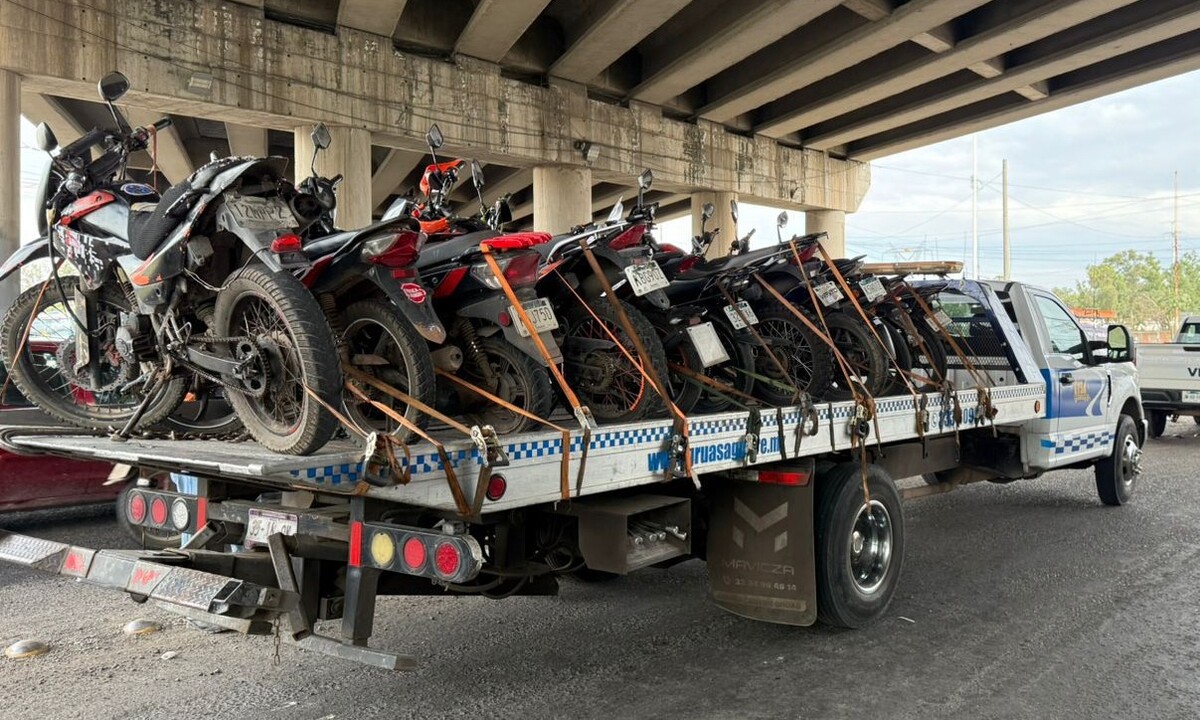 Policía vial de Jalisco retira de circulación motocicletas (Foto: Cortesía)